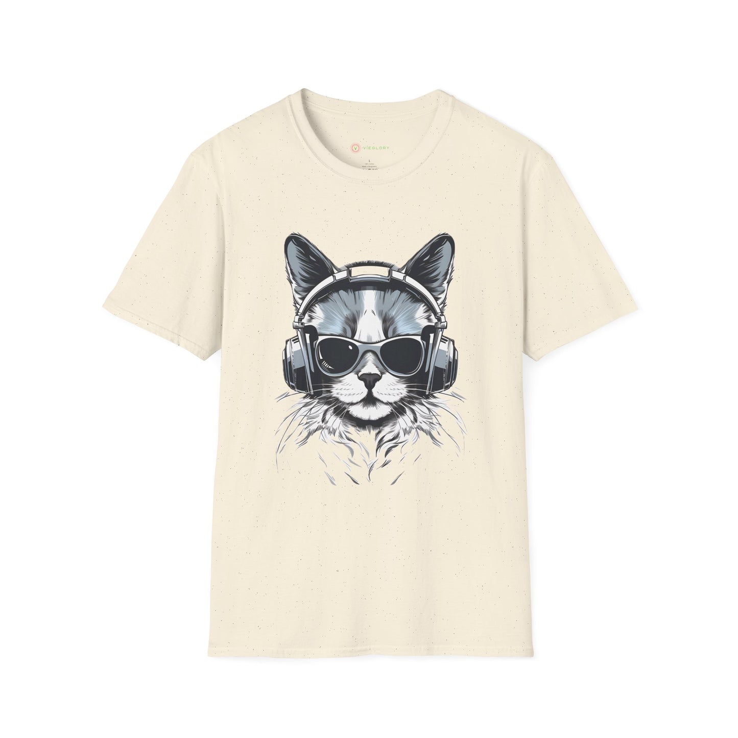 DJ Cat Groove T-Shirt – Hip-Hop Vibes, Streetwear Style