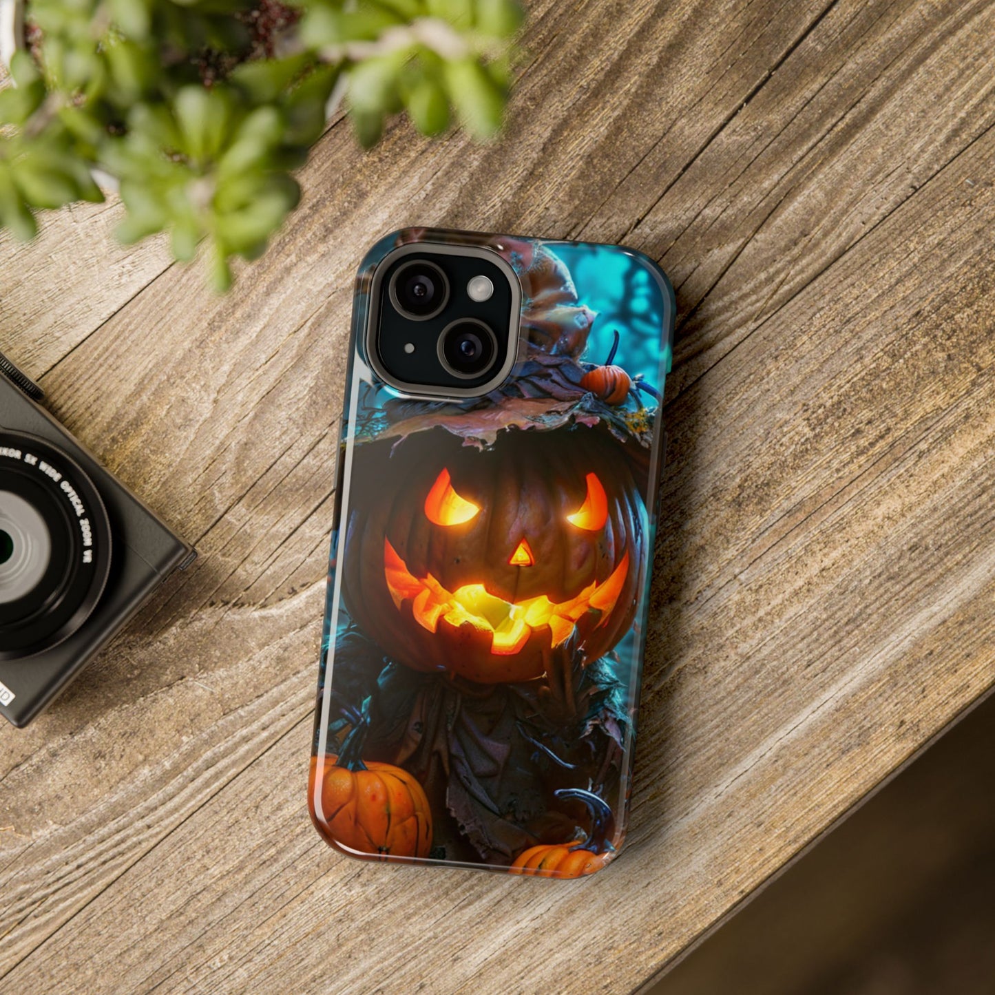 Pumpkin Whisperer: The Hauntingly Hip Phone Shield 👻