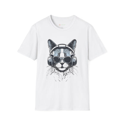DJ Cat Groove T-Shirt – Hip-Hop Vibes, Streetwear Style