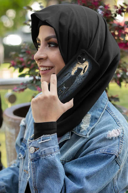 Midnight Mystery: Black Cat and Crow Phone Case